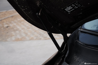 2015款沃尔沃XC60 2.5T T6 AWD智越版