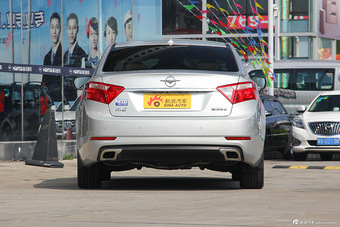 2014款海马汽车M8 2.0L自动豪华型