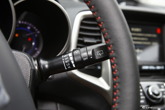 2015款逸动XT 1.6L手动致酷型国V