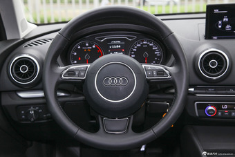2015款 奥迪A3 Sportback 40TFSI豪华型