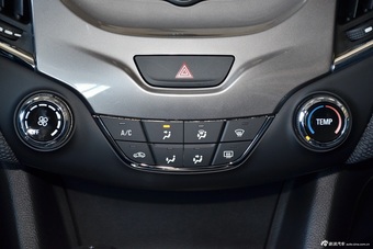 2017款科鲁兹1.5L自动先锋版