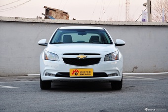 2015款科鲁兹1.5L经典 SE MT