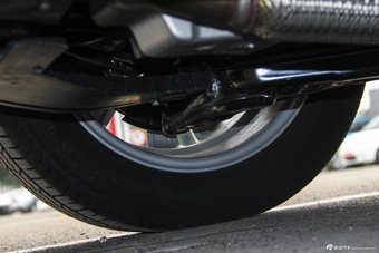 2015款荣威360 1.5L自动豪华版