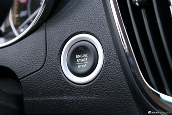 2015款 宝骏560 1.8L手动豪华型