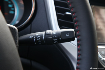 2015款CS35 1.6L自动豪华型国V