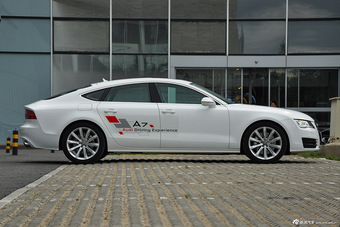 2014款奥迪A7 50 TFSI quattro豪华型