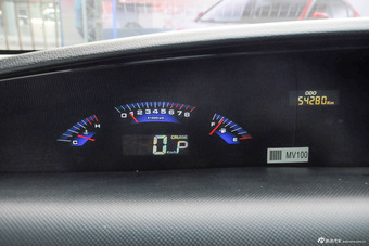 2013款大7 MPV 2.0T自动豪华型