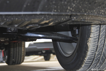 2015款瑞风S2 1.5L手动豪华型