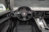 2014款保时捷Panamera 4 Executive 3.0T