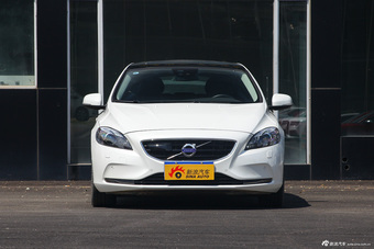 2016款沃尔沃V40 2.0T自动 T4 智雅版