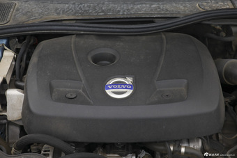 2015款沃尔沃V60 2.0T自动 T5智雅版