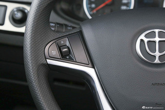 2014款中华V5 1.5T自动两驱运动型