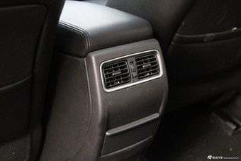 2013款天籁实拍图