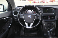 2016款沃尔沃V40 2.0T自动 T4 智雅版