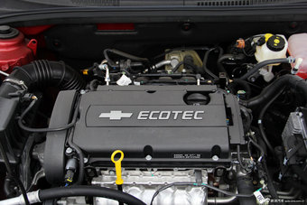 2012科鲁兹1.8SX手自一体豪华版