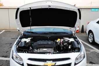 2015款科鲁兹1.5L经典 SE MT