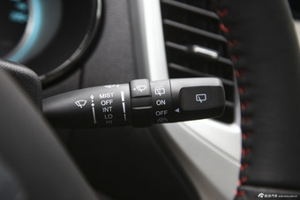 2015款CS35 1.6L自动豪华型国IV