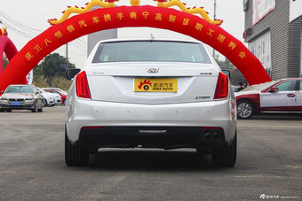 2016款CT6 2.0T自动28T领先型