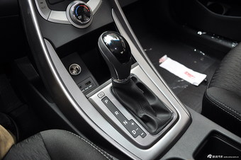 2012款朗动1.6L自动时尚型