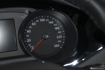 2015款速腾1.4T手动舒适型230