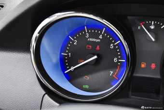 2016款凯翼C3 1.5L自动虹钻版