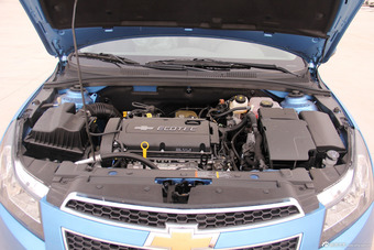 2012款科鲁兹1.6SE手自一体舒适版