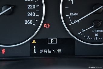 2016款宝马3系GT 320i 2.0T自动时尚型