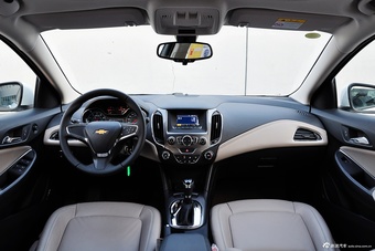 2015款科鲁兹1.4T自动豪华版图片