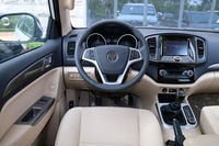 2015款萨瓦纳2.8T手动四驱柴油豪华版5座