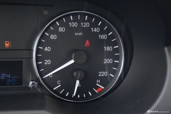 2016款瑞风M3 1.6L手动豪华型宜家版