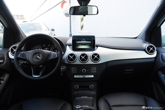 2015款奔驰B级B200 1.6T自动时尚型图片