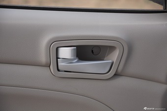 2015款悦翔V3 1.4L手动美满型