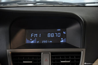 2012款东南V5菱致实拍