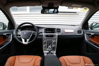 2016款沃尔沃S60L 2.0T自动 T4智远版图片