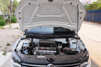 2014款宝来1.4T DSG自动舒适型