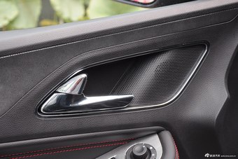 2015款宝骏560 1.8L