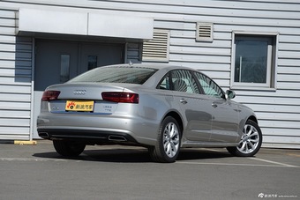 2016款奥迪A6L 1.8T自动TFSI运动型