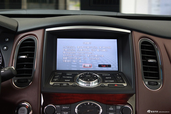 2013款英菲尼迪QX50到店实拍