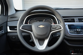 2016款雪佛兰乐风RV 1.5L自动智行版