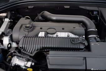 2015款沃尔沃XC60 2.5T T6 AWD智越版