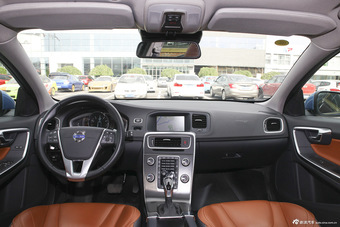 2015款沃尔沃V60 2.0T自动 T5智雅版图片