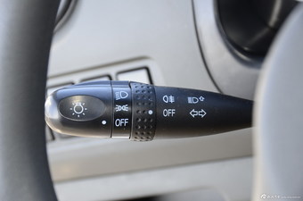 2015款小康C32 1.2L手动标准型DK12-05