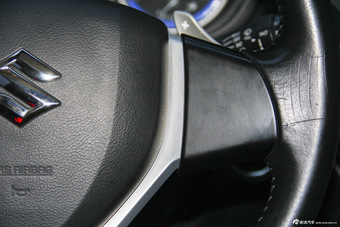 2014款锋驭1.6L CVT精英型