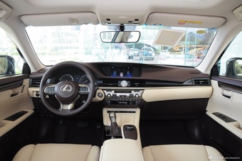 2015款雷克萨斯ES 2.5L自动250典雅型图片