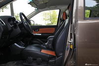 2015款黄海N2 2.8T四驱柴油至尊版