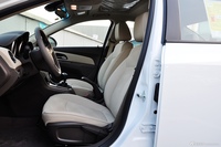 2015款科鲁兹1.5L经典 SE MT