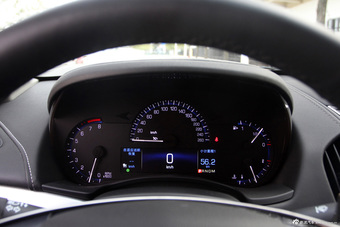 2014款凯迪拉克ATS 28T自动领先型