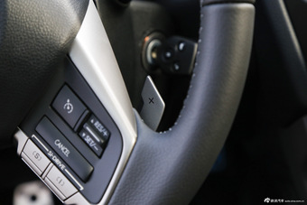 2015款森林人2.0L自动特装纪念版