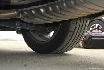 2015款起亚K4 1.8L自动DLX Special