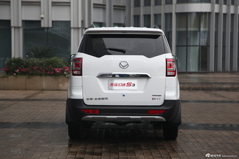 2014款北汽幻速S3 1.5L手动舒适型